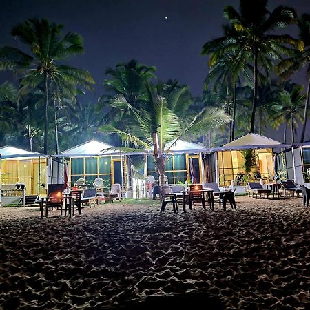 Kashinath Beach Huts Агонда Екстериор снимка