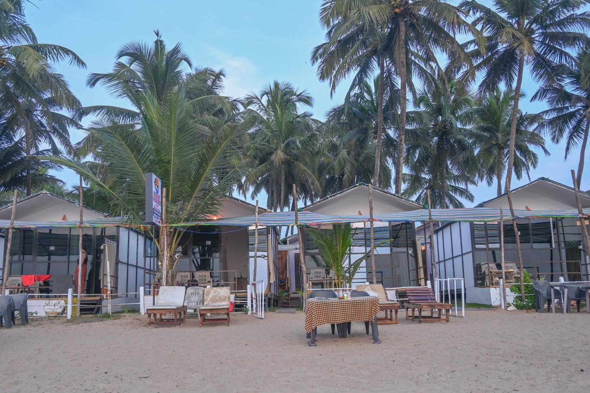Kashinath Beach Huts Агонда Екстериор снимка